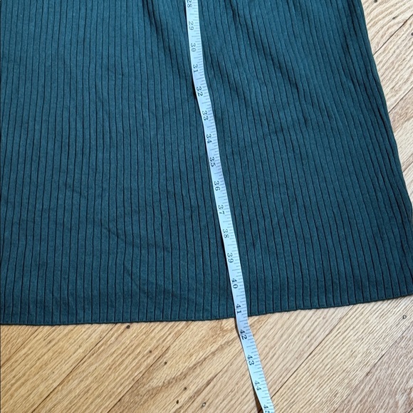 Lane Bryant Green Ribbed Knit Twist Front Dress Size 18/20 NWT - Picture 6 of 10